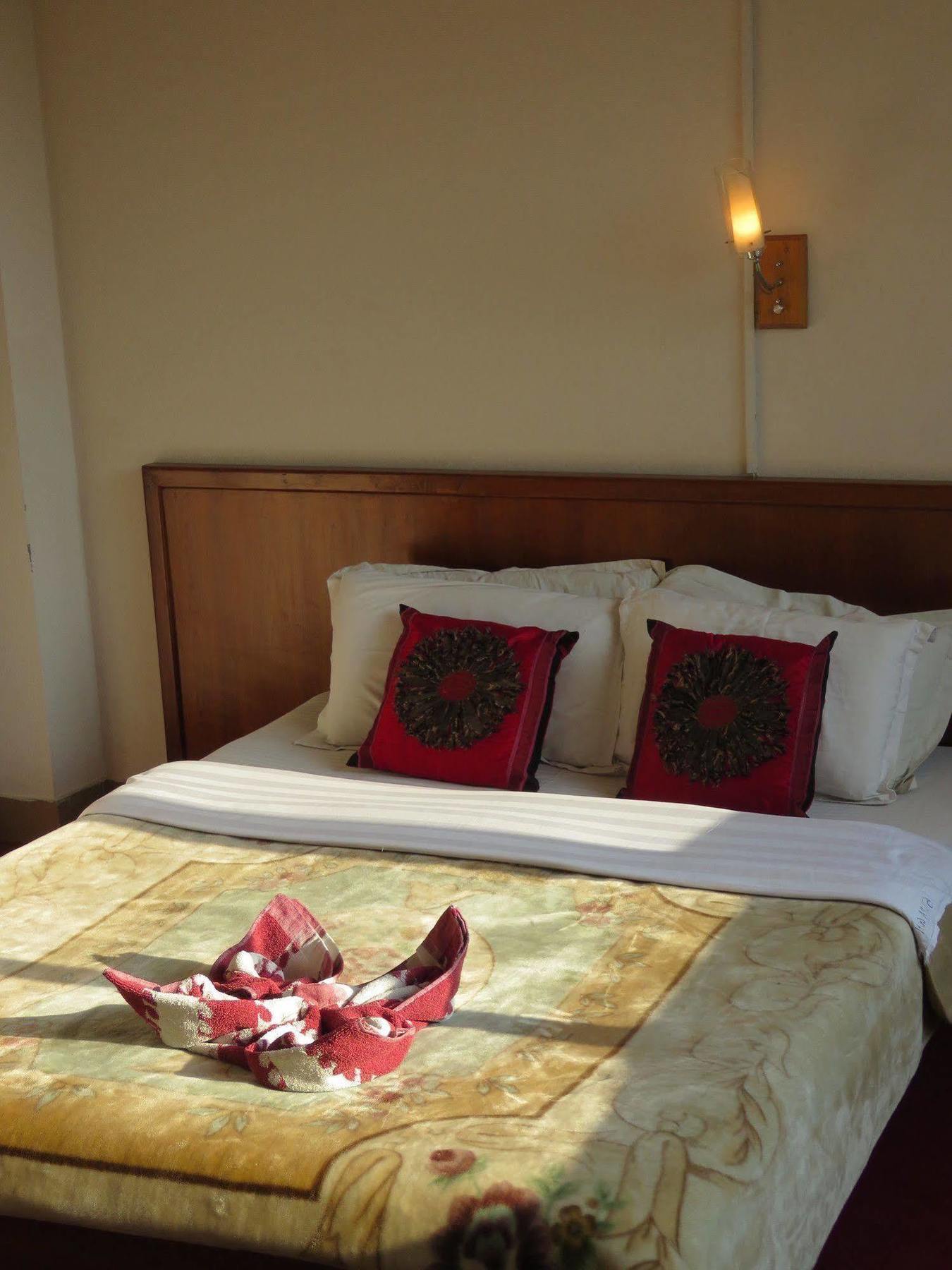 קטמנדו Stupa Guest House מראה חיצוני תמונה